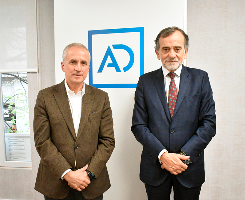 MUSAAT y ADECOSE firman un acuerdo de colaboración